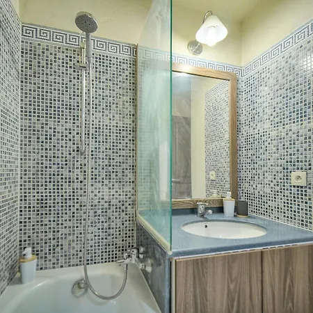Les Cinq - 2 Min Mer - Piscine - Terrasse - Vca Apartment