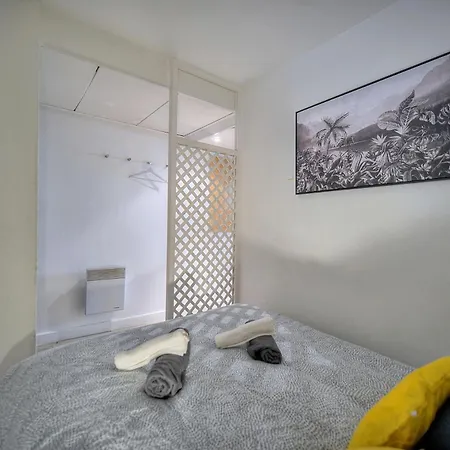 Apartment Les Cinq - 2 Min Mer - Piscine - Terrasse - Vca